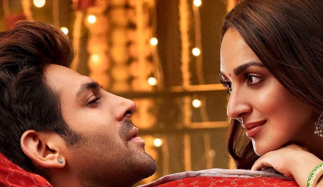 Kiara Advani and Kartik Aaryan Commemorate Satyaprem Ki Katha Trailer Success at Exclusive Event